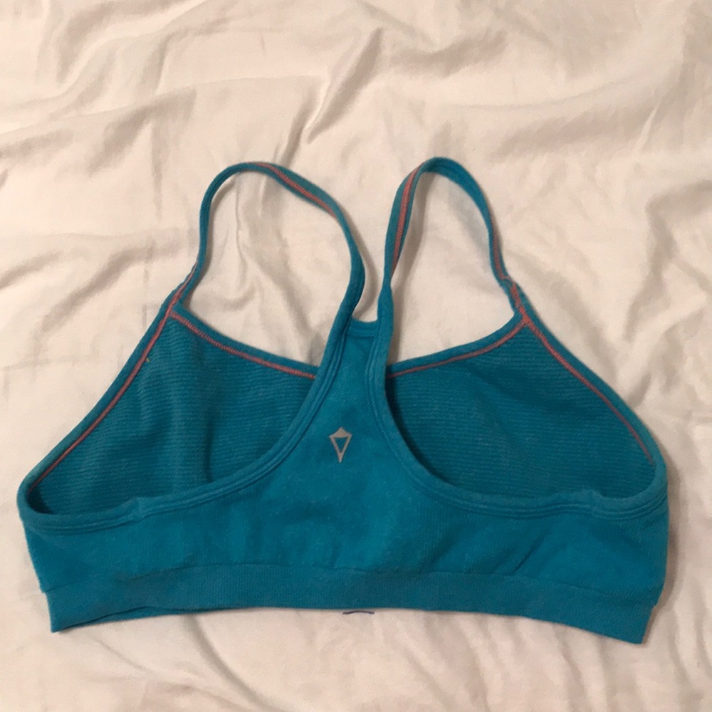 Ivivva sports bra